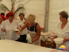 "Lakodalom van a Mi utcánkban" - III. Balatoni Rétes és Lakodalmas Fesztivál