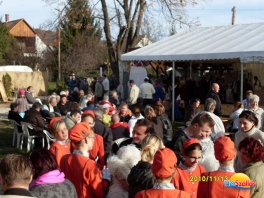 "Révfülöpi Disznóságok " - IV. Balatoni Kolbásztöltő-, Fogópálinka verseny és Disznótoros Rendezvény