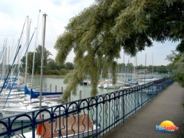 Balatonföldvár Gyaloghíd