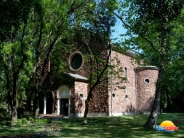 Balatonföldvár Szent Kereszt Római Katolikus Templom